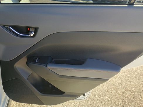 Certified 2024 Subaru Crosstrek 2.5i Limited w/ Crosstrek Mirror Package image 19