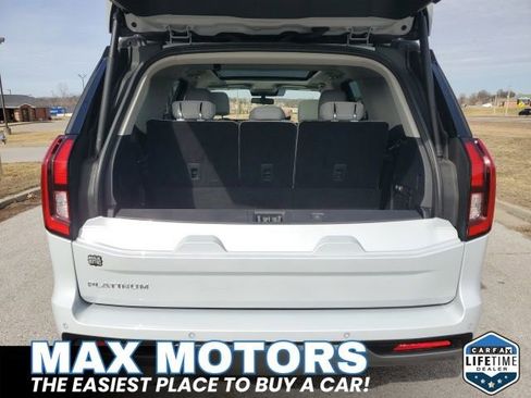 Certified 2025 Ford Expedition Platinum w/ Driver's Package image 7