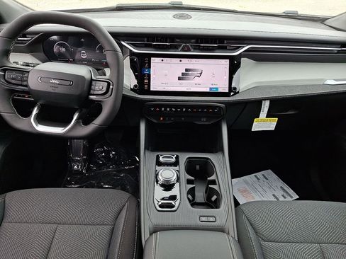New 2026 Jeep Cherokee Laredo AWD/4WD image 11