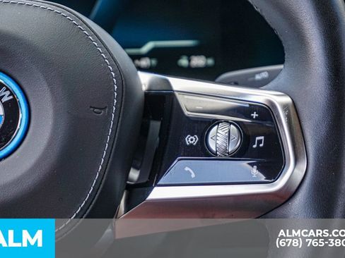 Used 2025 BMW i7 eDrive50 w/ M Sport Package RWD image 30