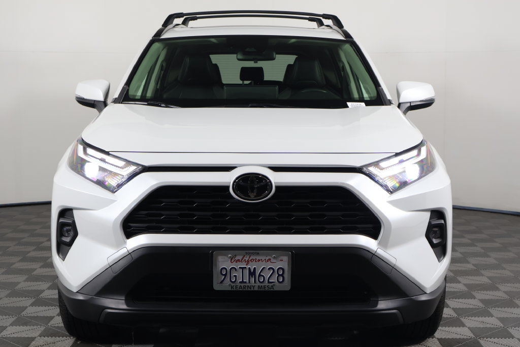 Used 2023 Toyota RAV4 XLE Premium AWD/4WD image 2