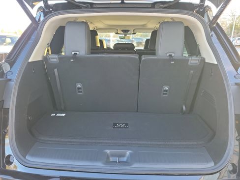 New 2026 INFINITI QX60 Luxe w/ Cargo Package image 16