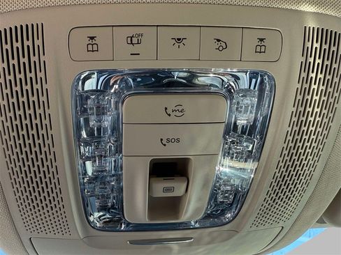 Used 2021 Mercedes-Benz GLS 450 4MATIC image 29