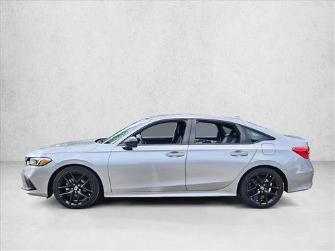 Used 2023 Honda Civic Sport image 9