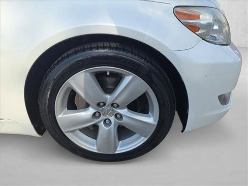 Used 2011 Lexus LS 460 L w/ Luxury Pkg RWD image 21