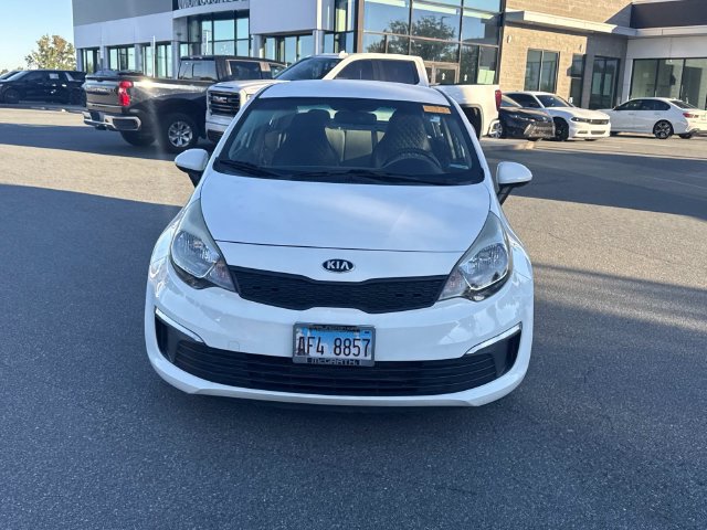 Used 2017 Kia Rio LX w/ Power Package FWD image 2