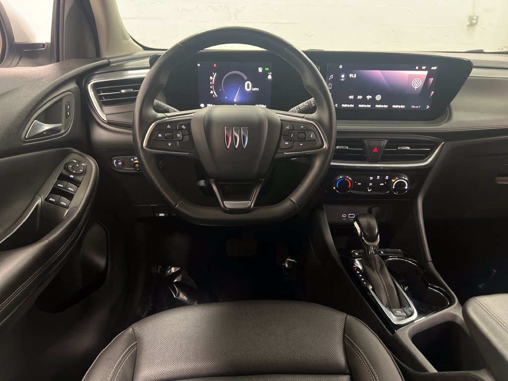 Used 2024 Buick Encore GX Sport Touring FWD image 13