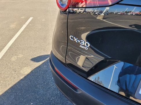 Used 2024 MAZDA CX-30 AWD 2.5 S w/ Preferred Package image 6