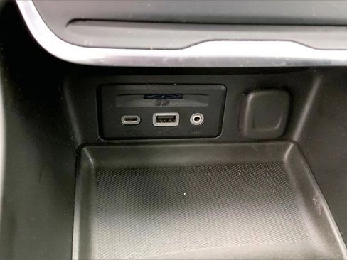 Used 2018 GMC Terrain SLT w/ Preferred Package image 32