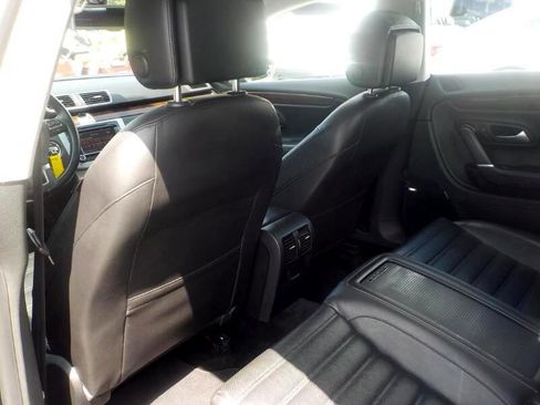 Used 2012 Volkswagen CC Executive image 21