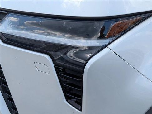 Used 2025 Lexus GX 550 AWD/4WD image 9