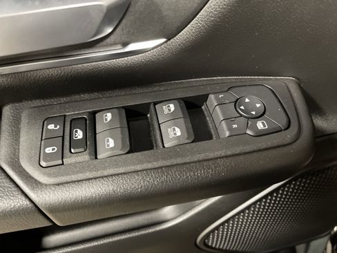 Used 2025 RAM 1500 Big Horn image 11