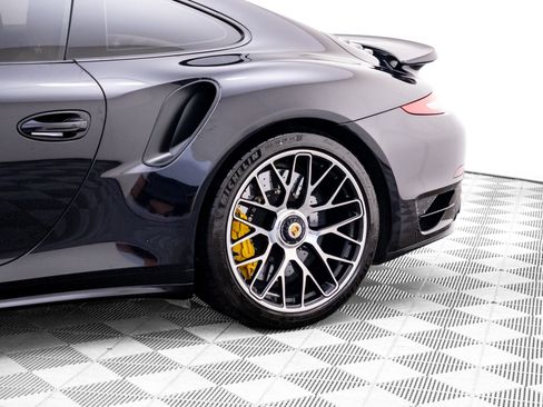 Used 2015 Porsche 911 Turbo S AWD/4WD image 35