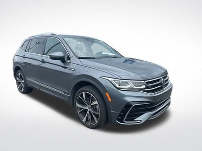 Used 2024 Volkswagen Tiguan SEL R-Line
