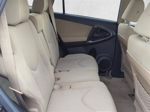 Used 2012 Toyota RAV4 FWD w/ Upgrade Value Pkg image 18