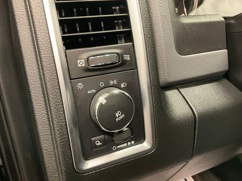 Used 2016 RAM 1500 Big Horn image 13