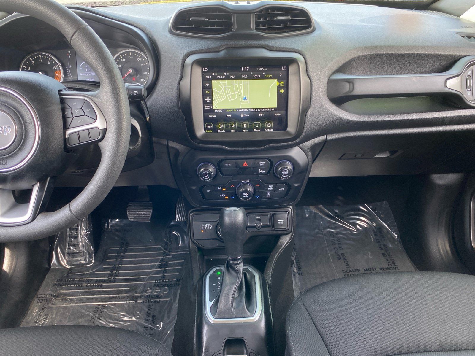 Used 2023 Jeep Renegade Latitude AWD/4WD image 11