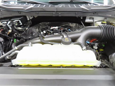 Used 2025 Ford F150 XLT w/ Equipment Group 302A MID image 32