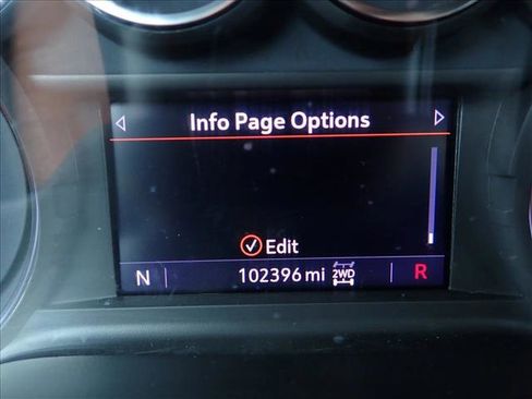 Used 2021 Chevrolet Silverado 1500 LT Trail Boss w/ Convenience Package II AWD/4WD image 23