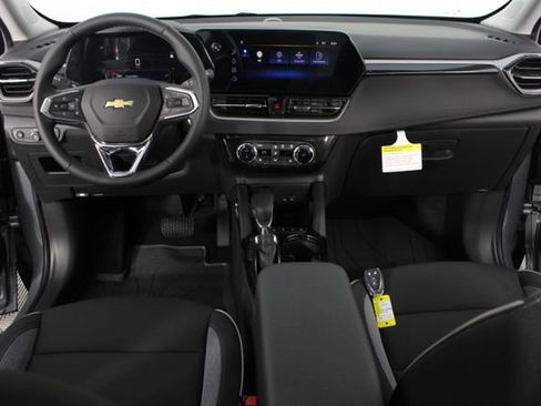 New 2026 Chevrolet TrailBlazer LT image 11