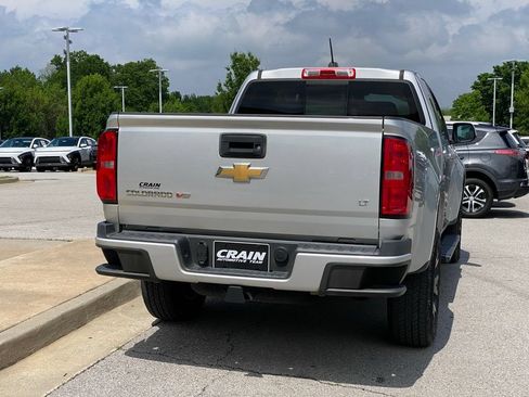 Used 2018 Chevrolet Colorado LT w/ LT Convenience Package RWD image 8