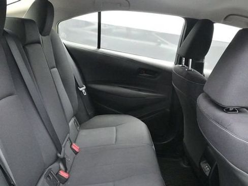 Used 2024 Toyota Corolla LE w/ LE Convenience Package FWD image 12