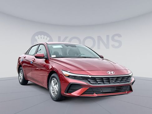 New 2026 Hyundai Elantra SE image 10