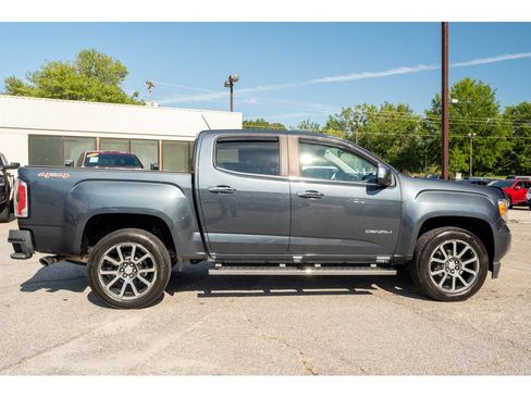 Used 2019 GMC Canyon Denali AWD/4WD image 9