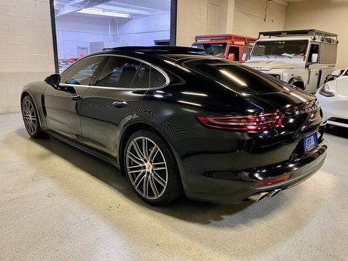 Used 2020 Porsche Panamera 4S image 6