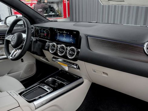 New 2026 Mercedes-Benz GLA 250 GLA 250 image 22