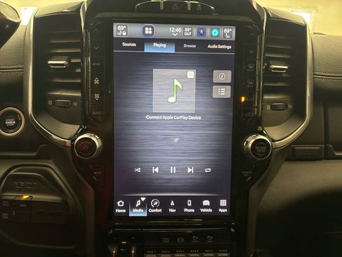 Used 2022 RAM 2500 Laramie image 39