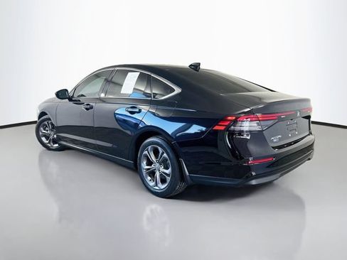 Used 2023 Honda Accord EX image 6