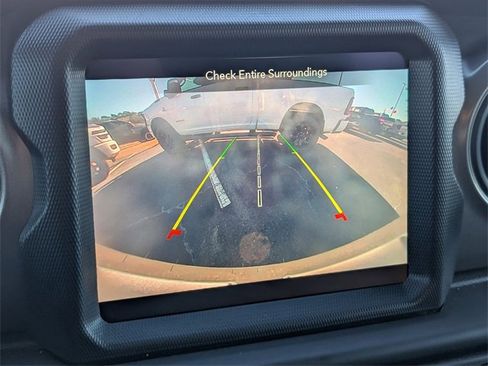 Used 2023 Jeep Wrangler Sport S image 17