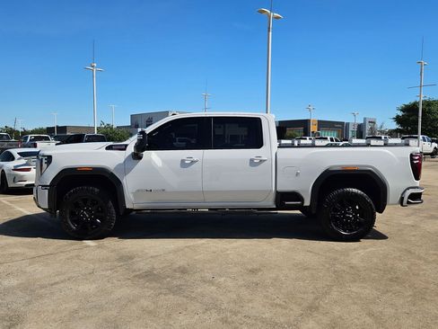 Used 2025 GMC Sierra 2500 AT4 AWD/4WD image 14
