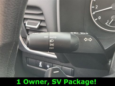 Used 2024 Nissan Rogue SV image 30