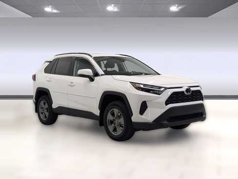 New 2025 Toyota RAV4 XLE image 6
