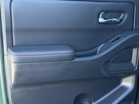 Used 2023 Nissan Frontier Pro-X w/ Tow Package image 12