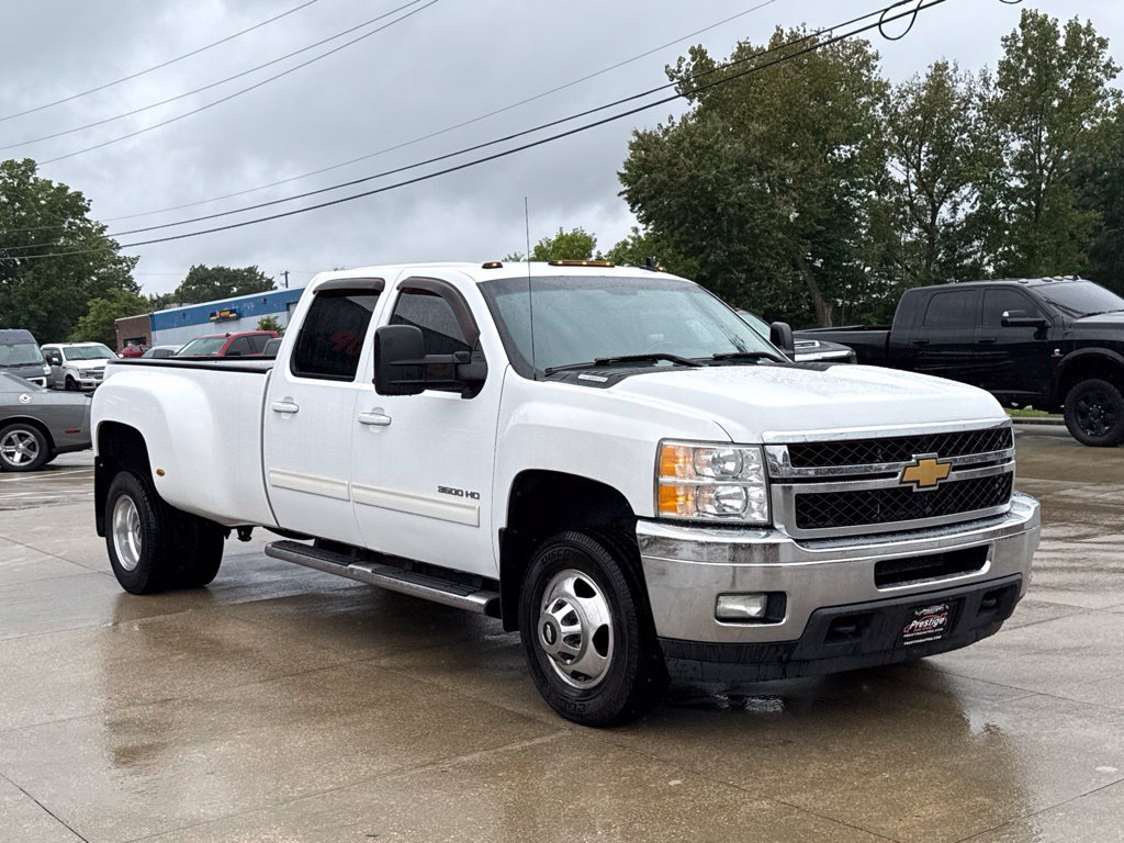 Used 2012 Chevrolet Silverado 3500 LTZ w/ LTZ Plus Package RWD image 17