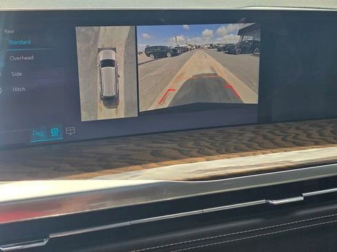 New 2026 Cadillac Escalade Platinum Sport AWD/4WD image 24