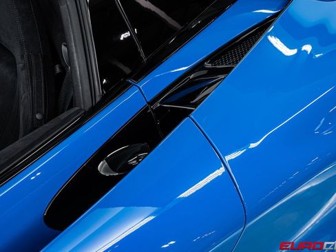 Used 2022 McLaren 765LT RWD image 20