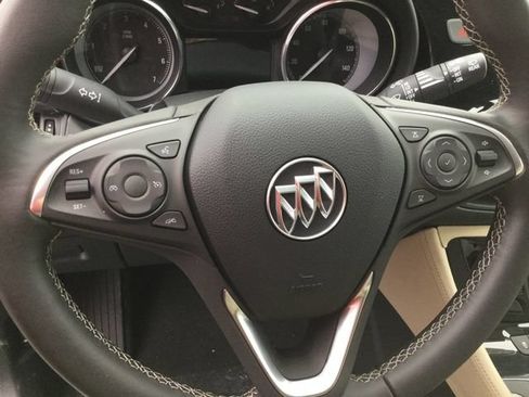 Used 2018 Buick Envision Preferred FWD image 5