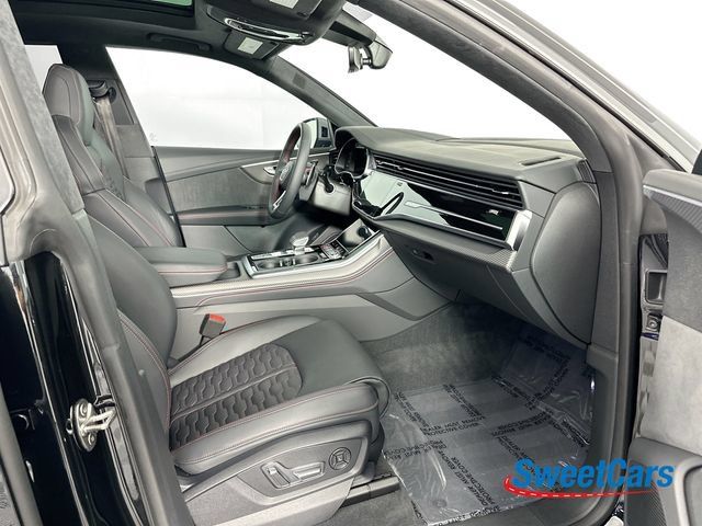 Used 2025 Audi RS Q8 performance AWD/4WD image 10