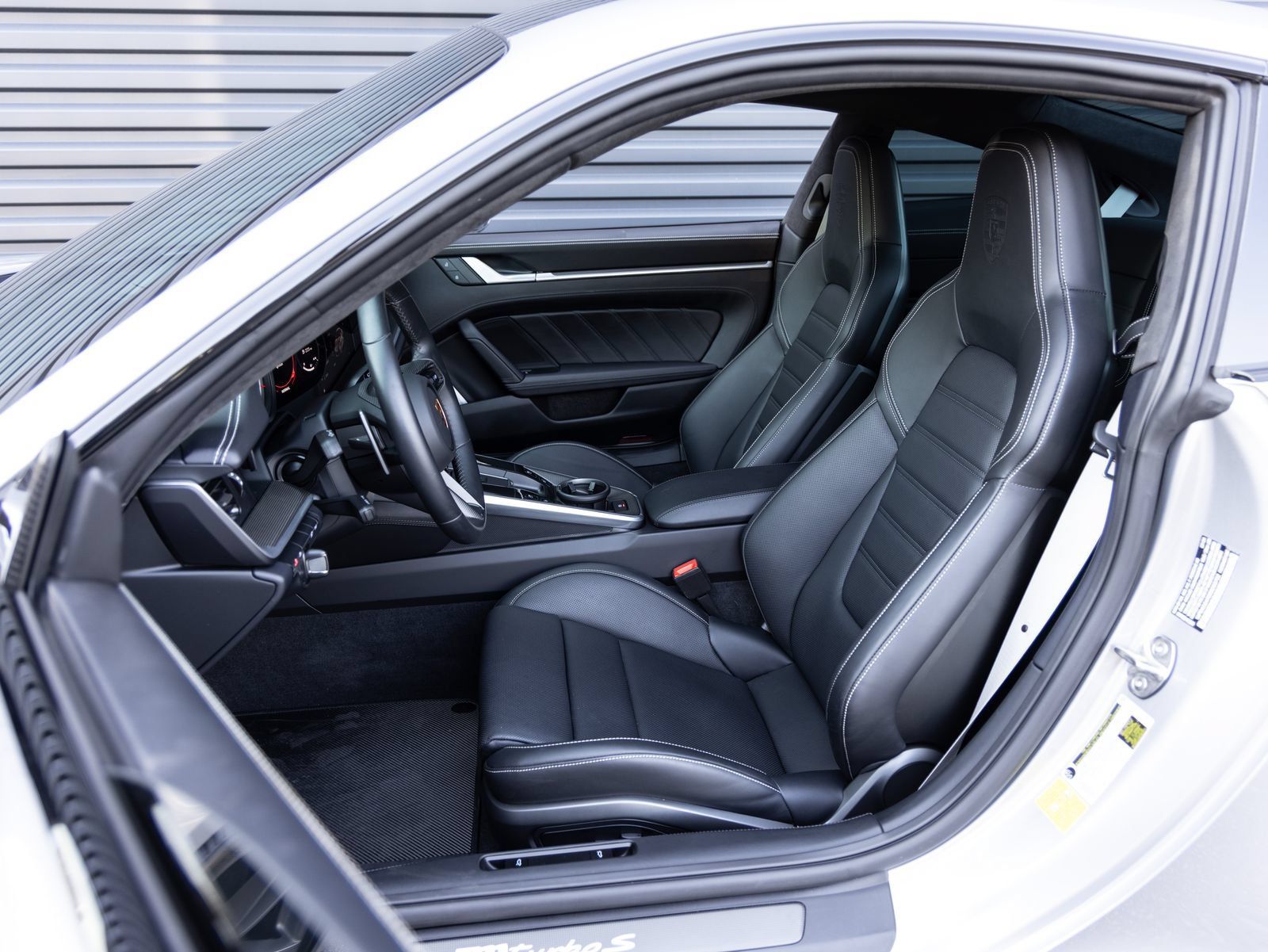 Certified 2024 Porsche 911 Turbo S AWD/4WD image 5