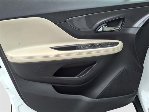 Used 2019 Buick Encore Essence w/ Experience Buick Package image 16