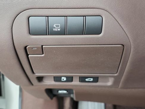 Certified 2020 Lexus LS 500 w/ Interior Upgrade Package RWD image 27