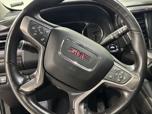 Used 2021 GMC Acadia AT4 w/ GMC Pro Grade Package AWD/4WD image 5