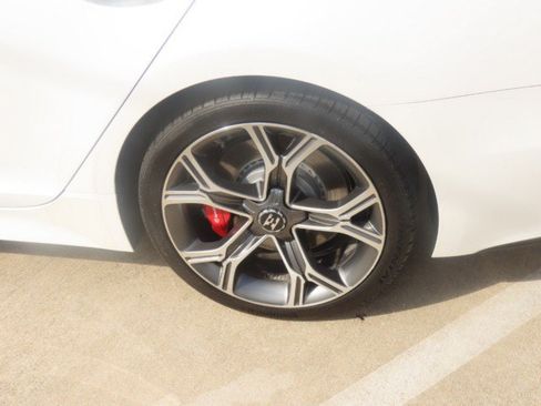 Used 2019 Kia Stinger GT RWD image 14