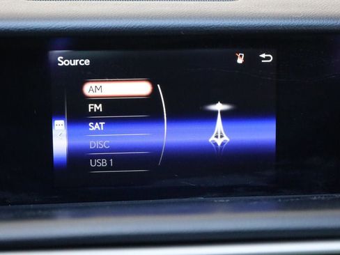 Used 2016 Lexus IS 200t 4dr Sedan image 35