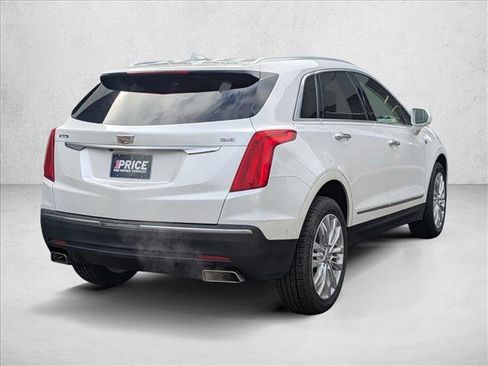 Used 2019 Cadillac XT5 Premium Luxury w/ Driver Assist Package image 5