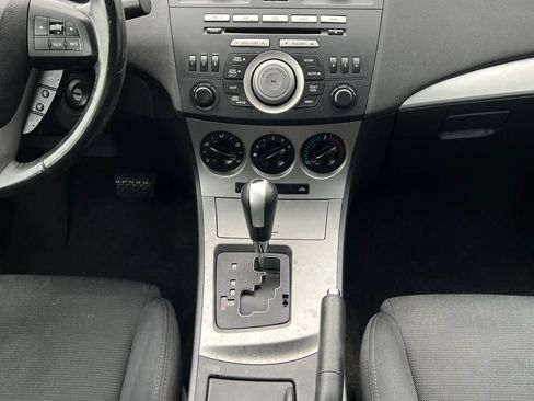 Used 2010 MAZDA MAZDA3 s Sport FWD image 14